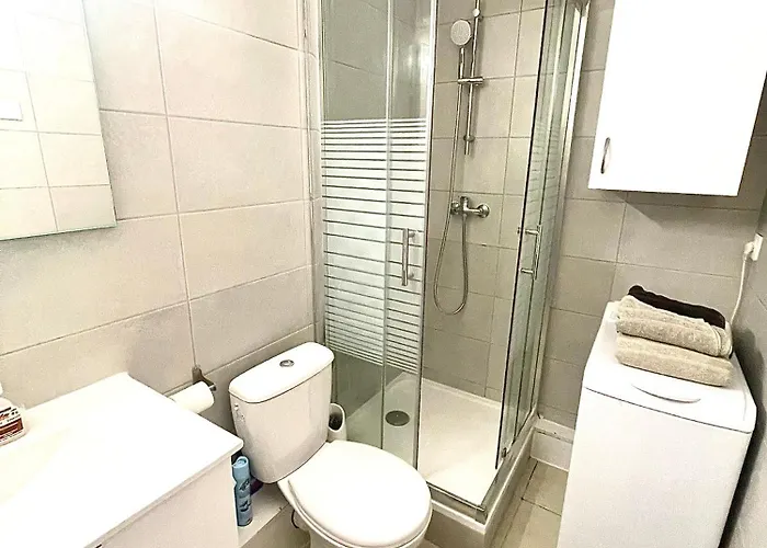 Apartamento Clim , Wifi, 200 Metres *